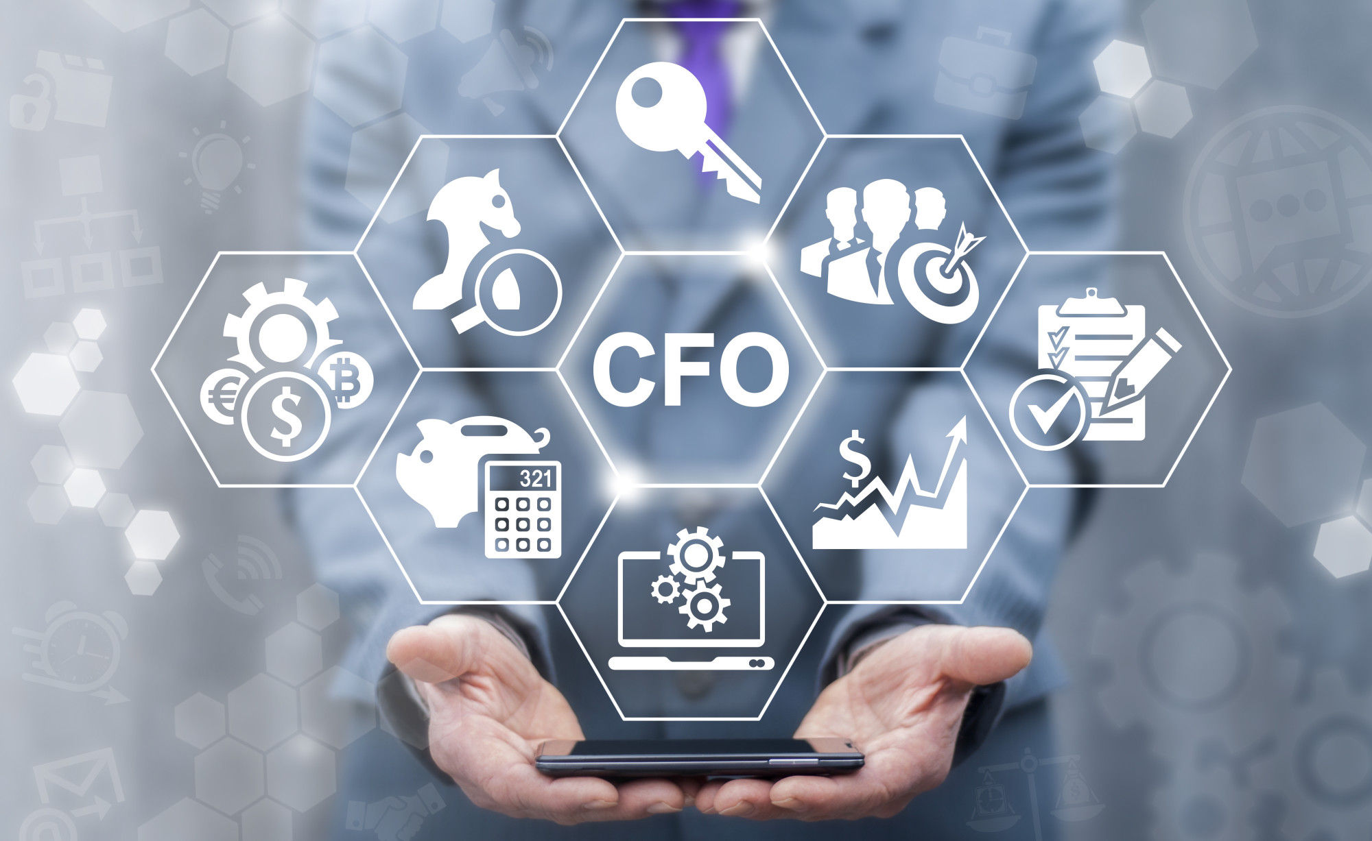 5 Advantages of Using Virtual CFO Services